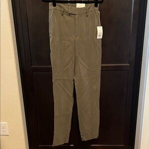 Straight leg- High Rise Pants